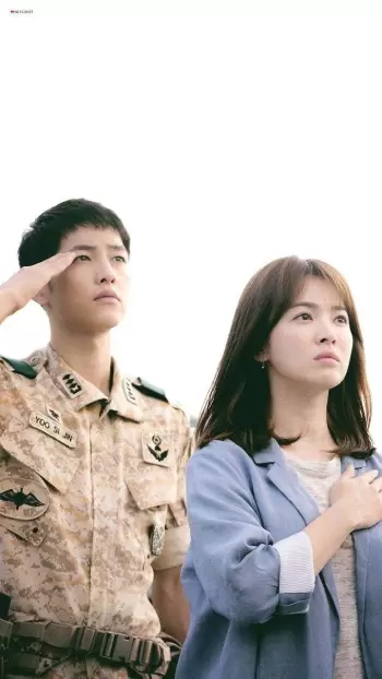 Descendants of the Sun kdrama - Joong-ki  Hye-kyo